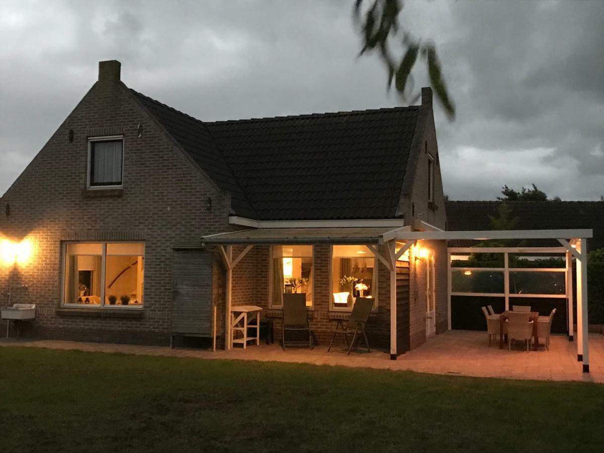 Stinswoning " Waadhoeke " Tzummarum Eksteriør bilde